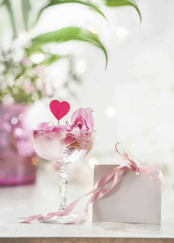 Commandez vos roses éternelles en ligne et profitez d'une livraison rapide