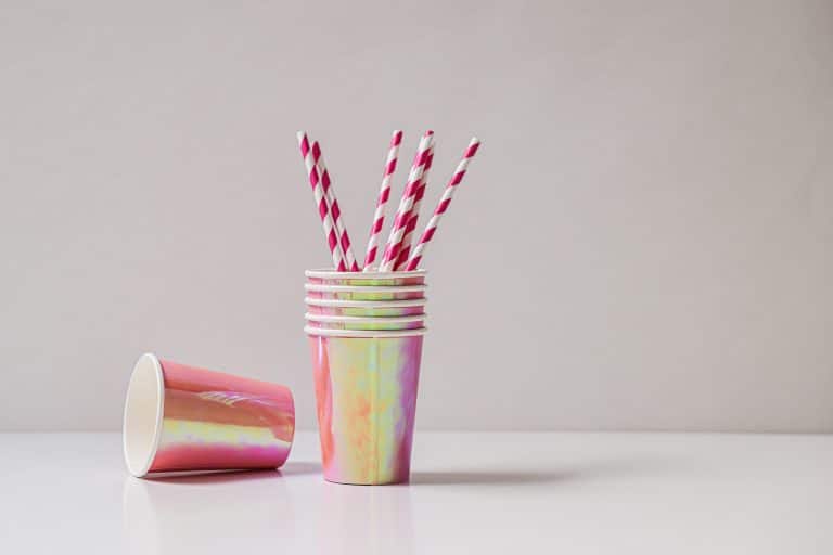 Idées de décoration pour une fête d’anniversaire réussie avec des gobelets personnalisés