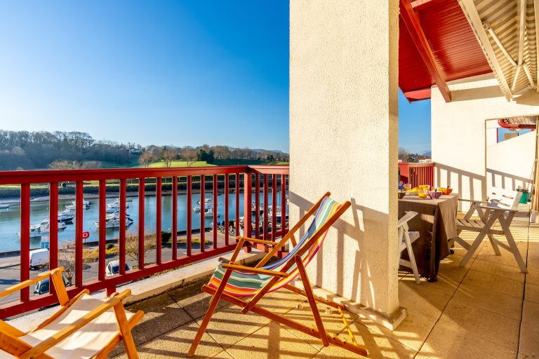 Comment choisir le garde-corps en verre pour sa terrasse ?